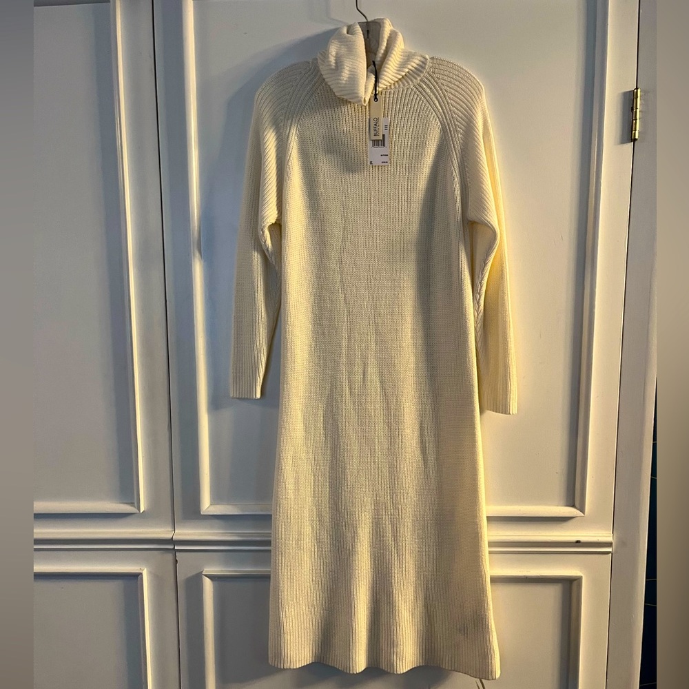 NEW w/tags Buffalo Turtleneck Sweater Dress In Crème color size extra small
